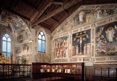 イエスの受難を描いたフレスコ画のある聖具室の内観 作： Taddeo Gaddi