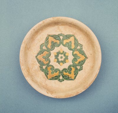 中華料理、色の流れを防ぐための切り込み線、唐王朝、618-906（土器） 作： Tang Dynasty Chinese School