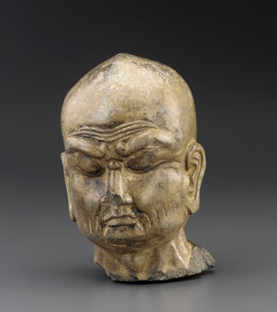 羅漢の頭、c.700-750 作： Tang Dynasty Chinese School