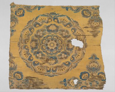 フローラルメダリオンのテキスタイル、c.800 作： Tang Dynasty Chinese School