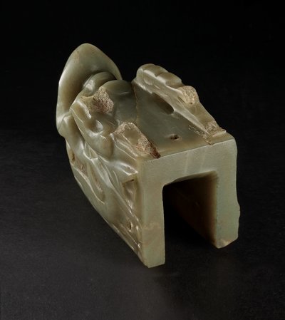 ジャンクンク翡翠ドラゴンヘッド（翡翠） 作： Tang Dynasty Chinese School