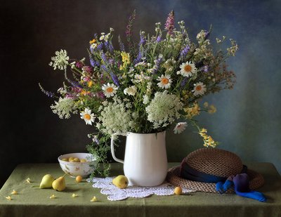  作： Tatyana Skorokhod