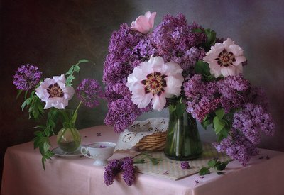  作： Tatyana Skorokhod