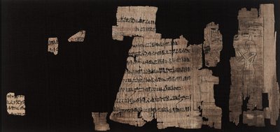 偉大なる神アメンの歌手、ネスコンスについてのヒエラティックな碑文のあるシート 作： Third Intermediate Period Egyptian