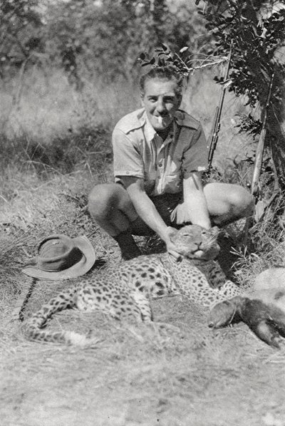 Chaplin Court Treatts leopard、Abercorn to Tukuyu、Tanganyika、1925 1927 作： Thomas A. Glover
