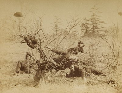[4人の男子学生がフレスコ画に寝そべる] 作： Thomas Eakins