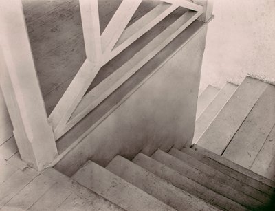 階段（メキシコシティ） by Tina Modotti 作： Tina Modotti