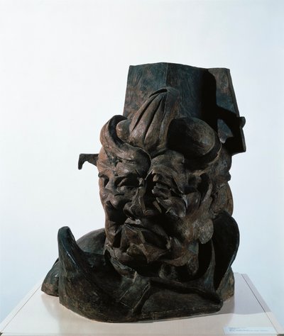 ウンベルト・ボッチョーニによる母親の石膏像 作： Umberto Boccioni