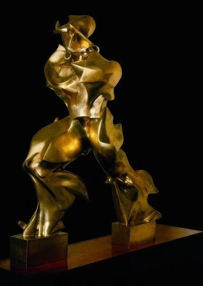 宇宙における独自の連続性 作： Umberto Boccioni