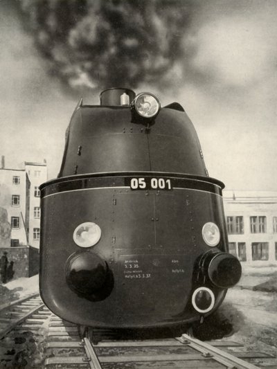 119マイル毎時は、この新しいドイツの合理化された機関車、1935-36によって試運転で達成されました。 作： Unbekannt