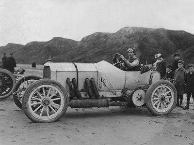 1908年 ソルトバーンのA.W.テイトのメルセデス。 作： Unbekannt