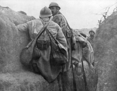 攻撃前のフランスの塹壕、1915年9月25日、フランス、シャンパーニュの2回目の戦い 作： Unbekannt