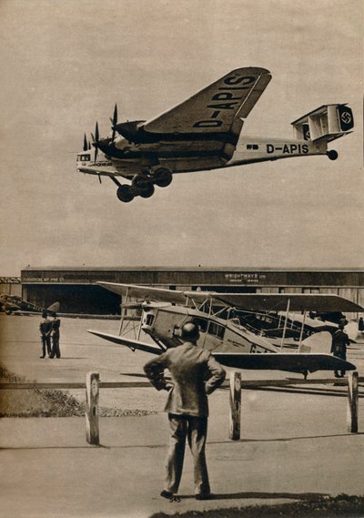 クロイドン空港に到着したドイツのユンカースの旅客機、c1934 c1937 作： Unbekannt
