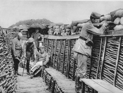 ドイツの塹壕、第一次世界大戦、1915 作： Unbekannt