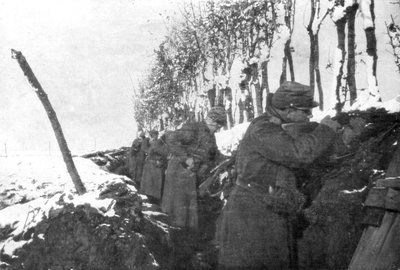 予備歩兵でいっぱいの塹壕、パドカレ、フランス、1915年冬 作： Unbekannt