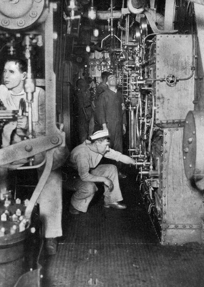 軍艦のボイラー室、第一次世界大戦、1914-1918、c1920 作： Unbekannt