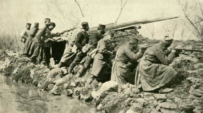 雨上がり：セルビアの歩兵...洪水、第一次世界大戦、c1915、c1920。 作： Unbekannt
