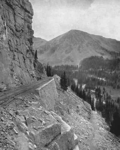アルパインパス、コロラド州、アメリカ合衆国、c1900。 作： Unbekannt