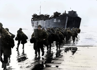 1944年にアメリカ軍がノルマンディーの砂浜に上陸 作： Unbekannt