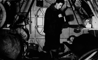 RAFリガーが午前6時30分に朝食を提供、1943年頃 作： Unbekannt