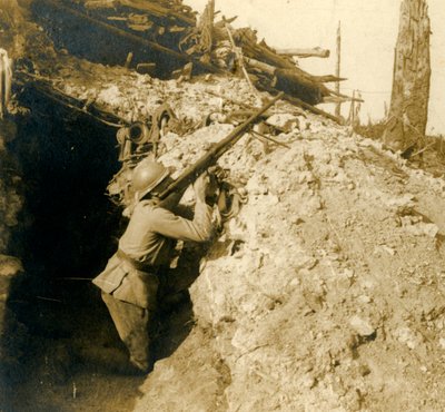 機関銃を使用した対空射撃、c1914-c1918 作： Unbekannt