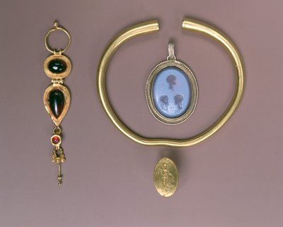 紀元前4世紀〜17世紀のギリシャとローマのジュエリーの品揃え 作： Unbekannt