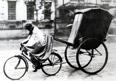自転車タクシー、ドイツ占領下のパリ、1940年〜1944年 作： Unbekannt