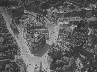 1924年にロンドンのブッシュハウス周辺の鳥瞰図 作： Unbekannt