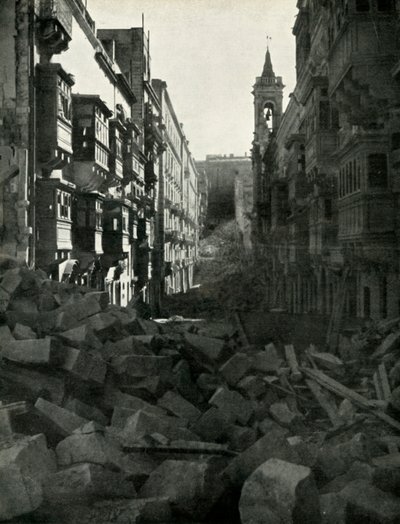 第二次世界大戦、1942年1944年のマルタの通りへの爆弾の損傷。 作： Unbekannt