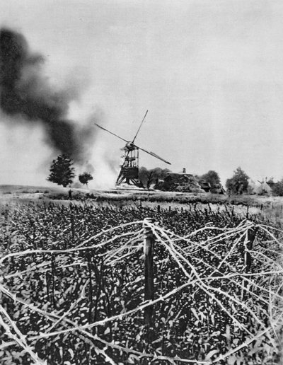 焼夷弾のある風車の爆撃、アルトワ、フランス、第一次世界大戦、1915 作： Unbekannt