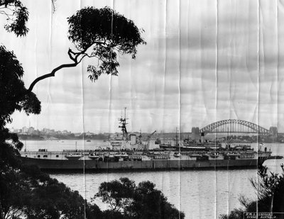 イギリス空母HMSベナラブル、シドニー、オーストラリア、c1946 作： Unbekannt