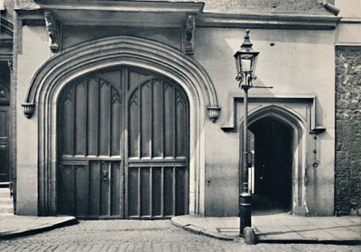 チャーターハウス。エントランスゲートウェイの外観、1925年 作： Unbekannt