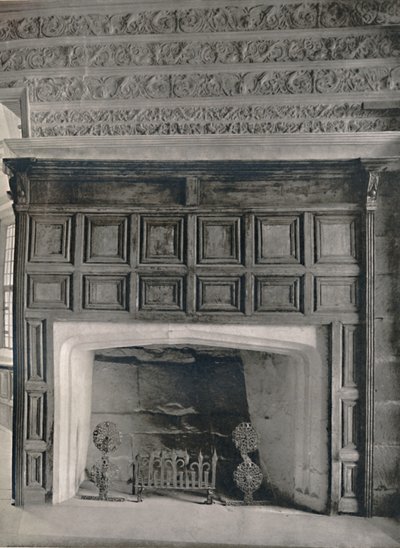 ダイニングルームのチムニーピース、ハドンホール、ダービーシャー、1927 作： Unbekannt