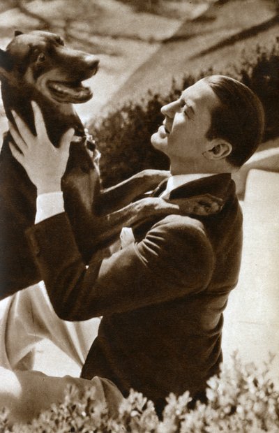 クライヴ・ブルック、イギリスの俳優、1933 作： Unbekannt
