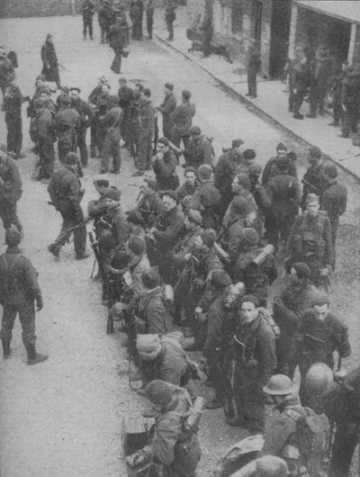 1942年、ブローニュで海峡の防御壁を突破したコマンドーレイダース 作： Unbekannt
