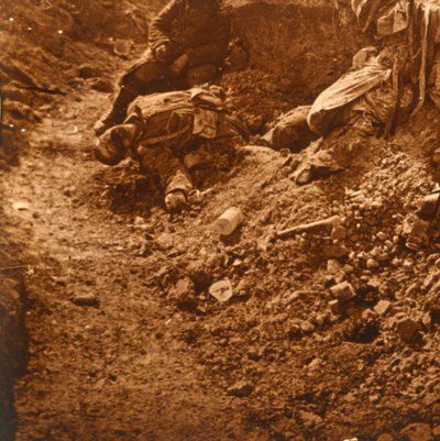 トレンチの死体、北フランス、ペルテス、c1914-c1918 作： Unbekannt