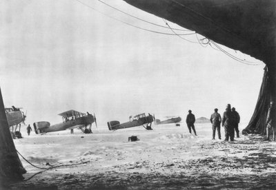 1914年〜1918年の冬の偵察任務のためのフランスブレゲ飛行機の出発 作： Unbekannt
