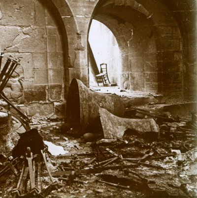 破壊された教会、マルヌ、北フランス、c1914 作： Unbekannt