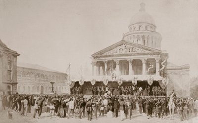 1870年から1871年にかけて、パリのパンテオン広場にいる国家警備隊に志願兵が入隊 作： Unbekannt