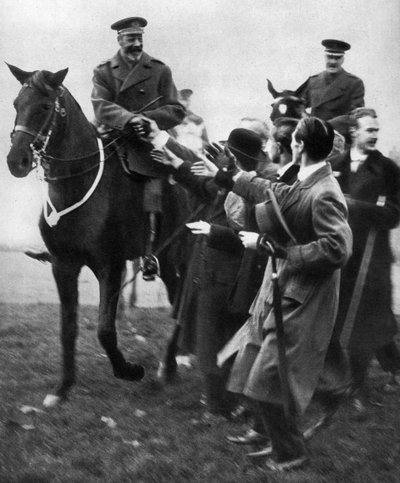 元軍人と王、ロンドン、ハイドパークでの2万人のシルバーバッジ男性のレビュー、1935年 作： Unbekannt