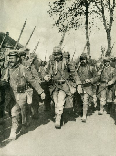 行進中のフランス軍、第一次世界大戦、1914-1918、c1920。 作： Unbekannt