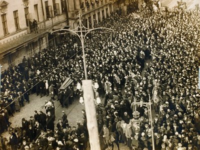 詩人ヴァレリーブリュソフの葬列、ソ連、モスクワ、1924年10月12日 作： Unbekannt