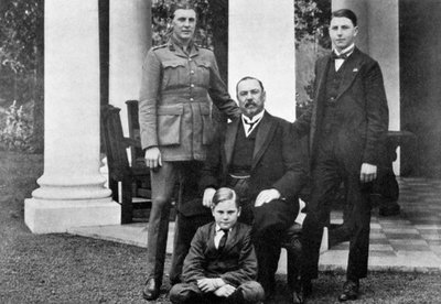 ルイボサ将軍とその息子、c1918、c1920 作： Unbekannt