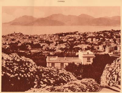 1930年、カンヌのペゾから見た全体図。 作： Unbekannt