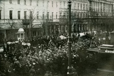 ワルシャワのドイツ人囚人、1919年。 作： Unbekannt