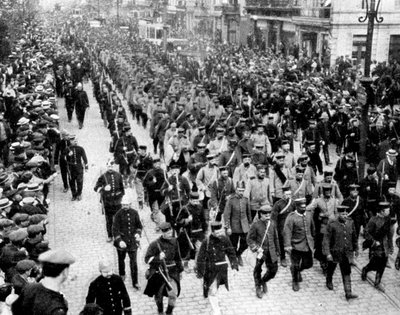 ベルギー、アントワープの囚人としてのドイツ軍、第一次世界大戦、1914年 作： Unbekannt