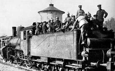 1914年第一次世界大戦、東部戦線まで電車で移動するドイツ軍 作： Unbekannt
