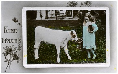 牛を搾乳しようとしている女の子、グリーティングカード、c1890-1910 作： Unbekannt