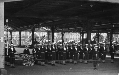 HMSシリウス、アントワープ、c1946-c1949からの名誉の守護者 作： Unbekannt