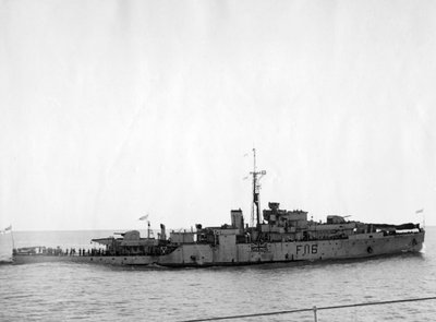 HMSアメジスト、長江での行動後、1949年4月20日 作： Unbekannt